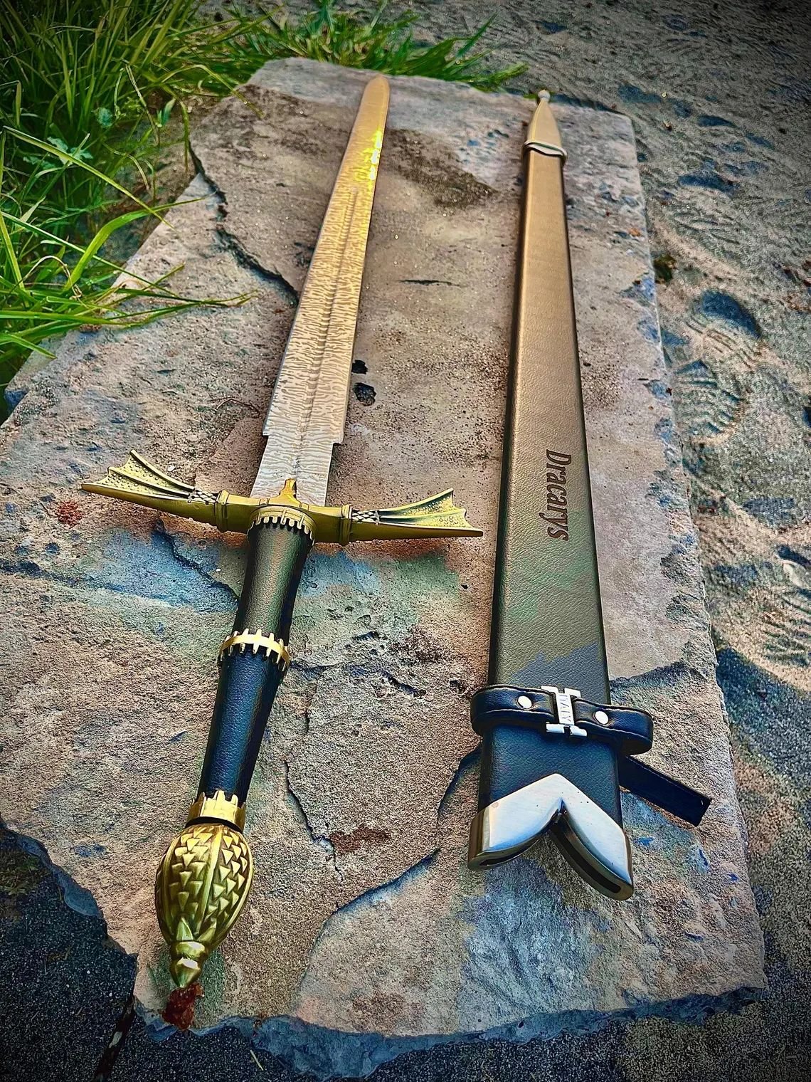 Fantasy Dragon Sword